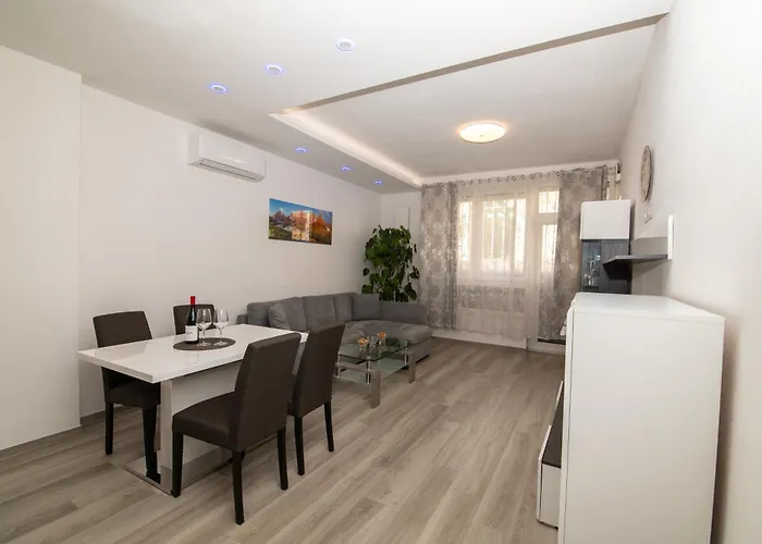 Imperial Deluxe 公寓 *